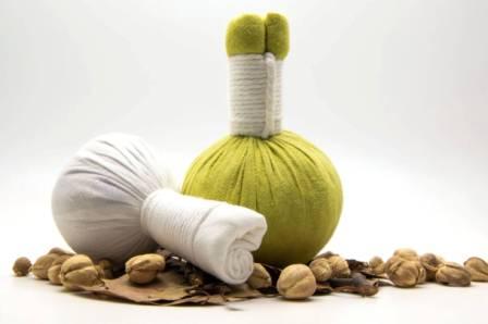 woman-salon-having-therapy (1) (8)